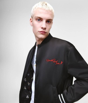 Kurtki Męskie Karl Lagerfeld DISNEY x BOMBER Czarne | PL AP3565