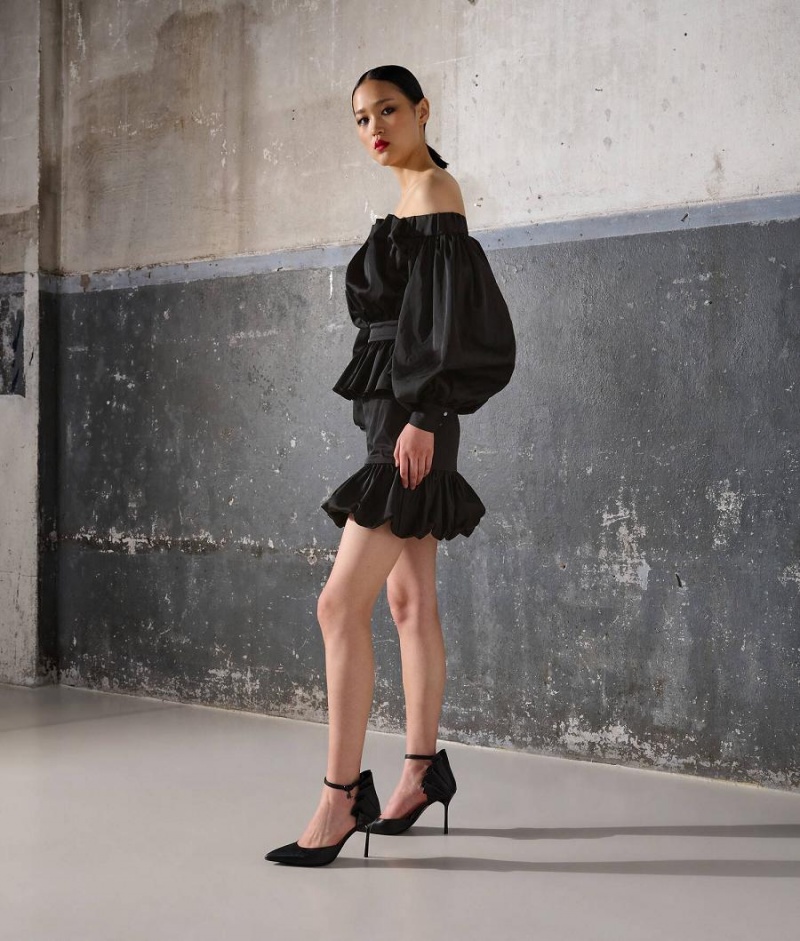 Dresses Damskie Karl Lagerfeld RUFFLE HANDPICKED BY HUN KIM Czarne | PL HK3067